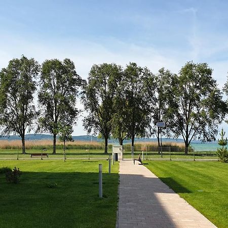 Lelle Resort B20 بالاتوليلّي المظهر الخارجي الصورة
