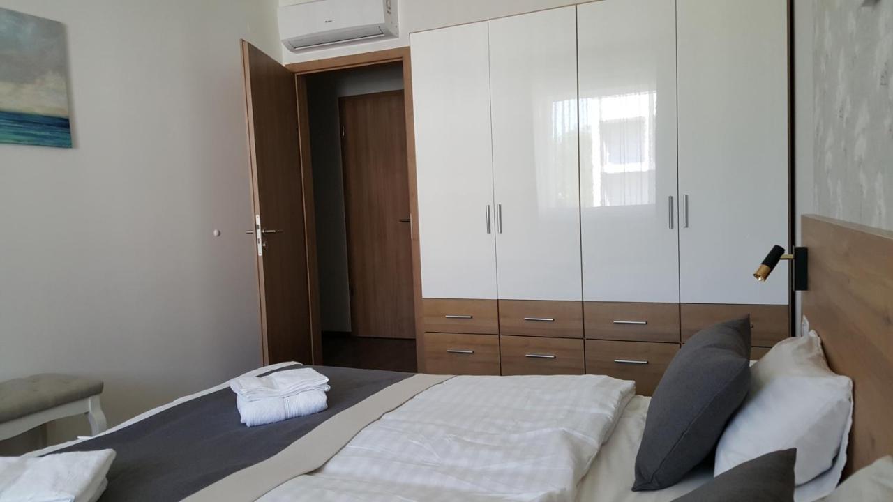 Lelle Resort B20 بالاتوليلّي المظهر الخارجي الصورة